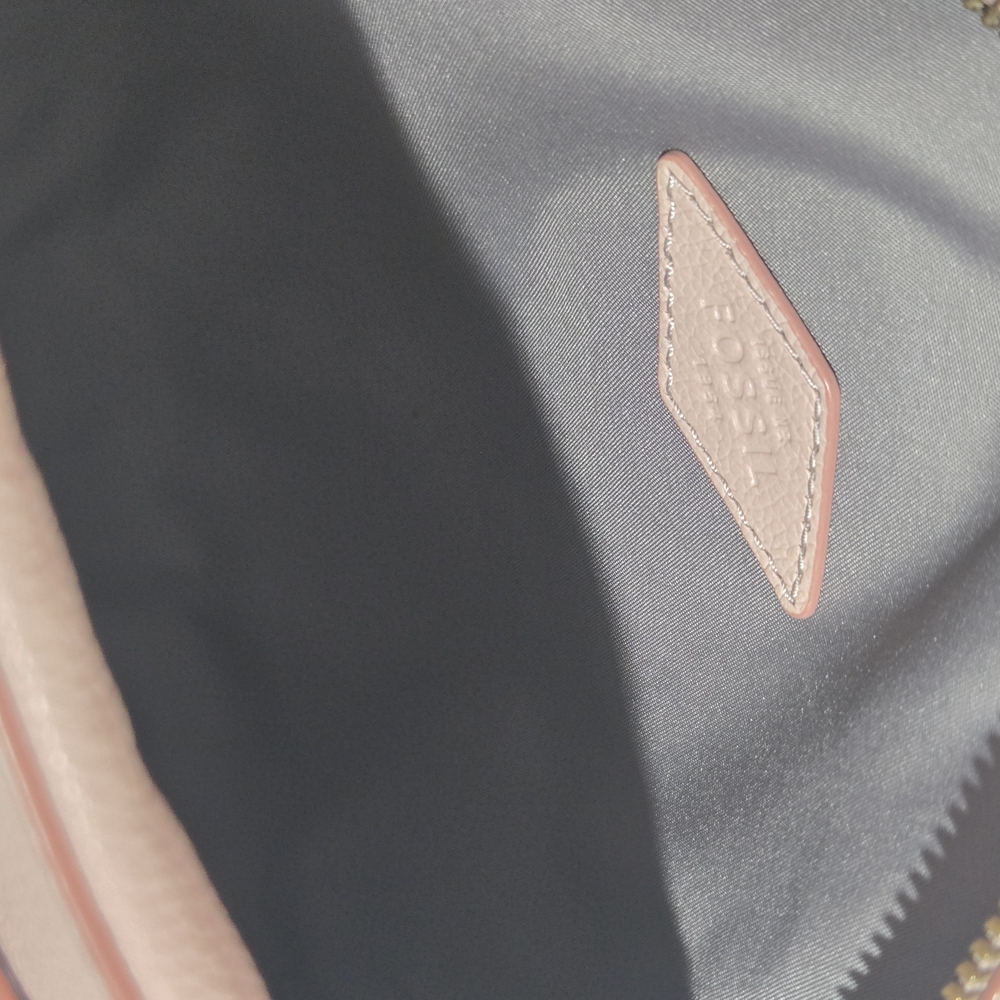 Fossil Blush Leather Crossbody Bag - Picture 8 of 11